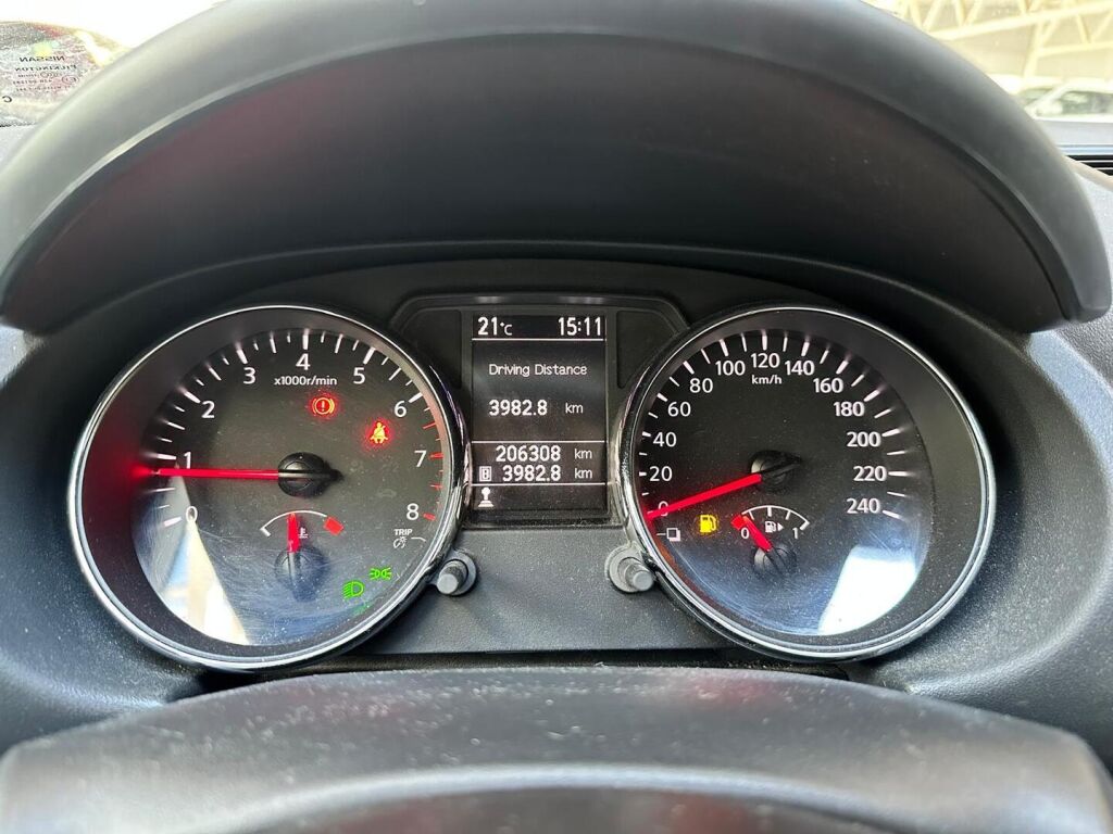 Nissan Qashqai 2011 Harmaa