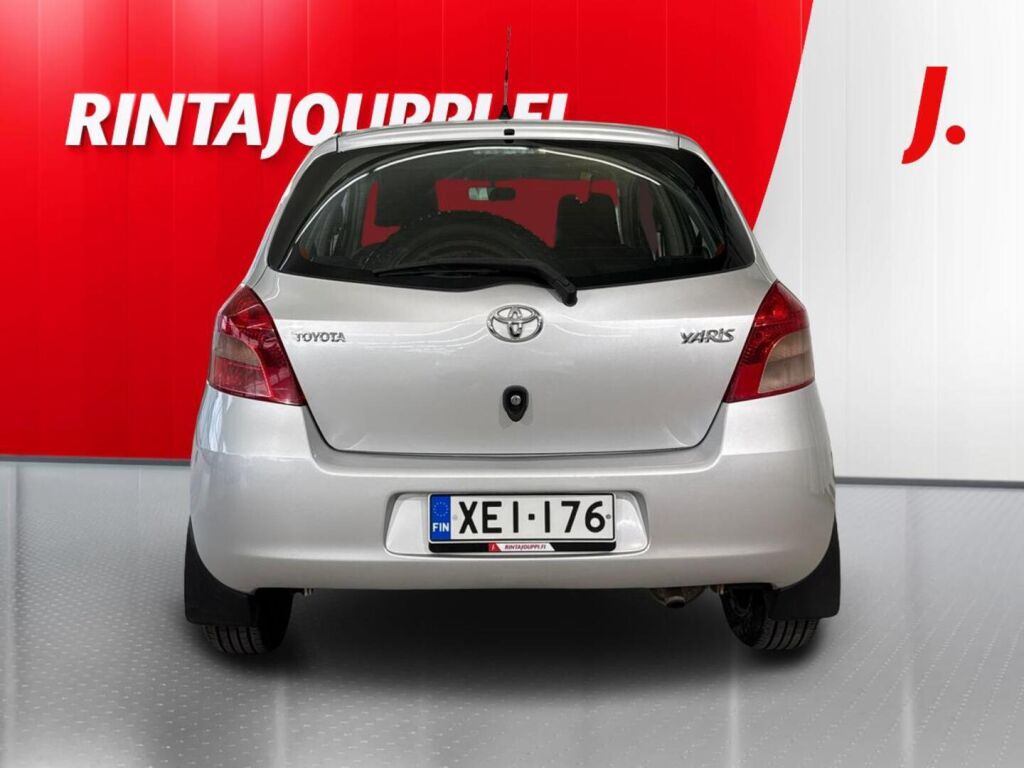 Toyota Yaris 1,3 VVT-i Linea Terra 5ov 2006, kuva 6/21