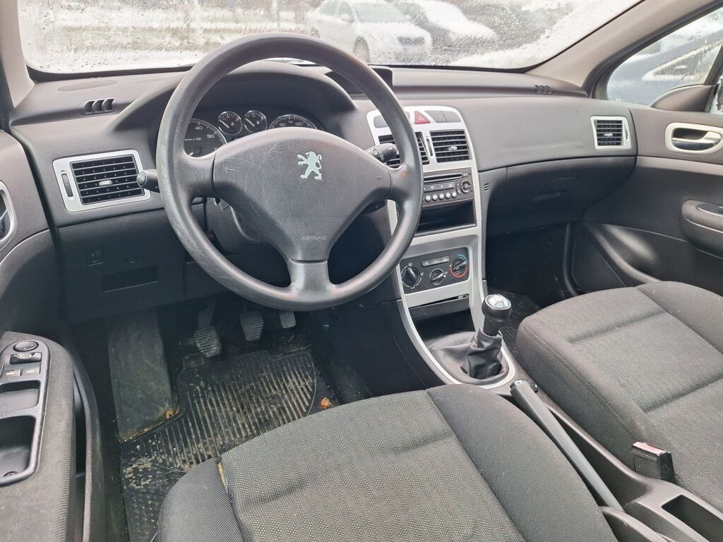 Peugeot 307 2006 Harmaa