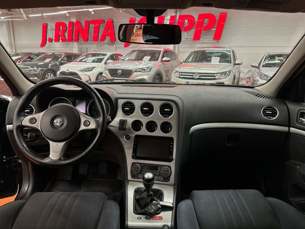 Alfa Romeo 159 2007 Musta