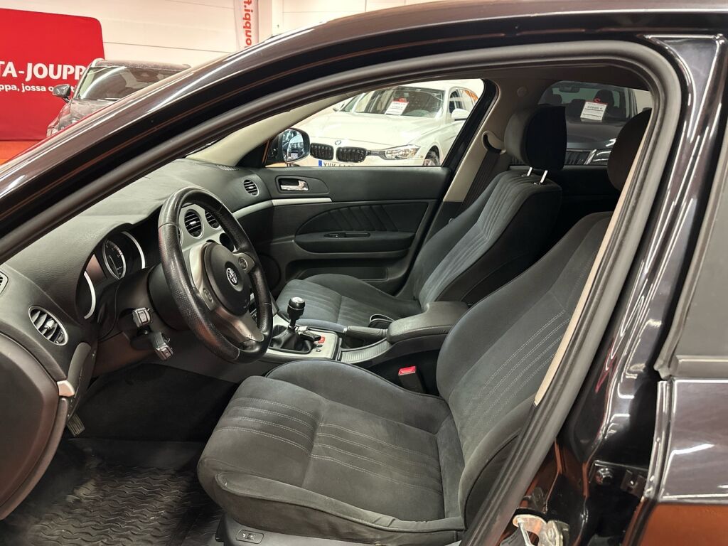 Alfa Romeo 159 2007 Musta