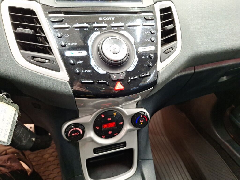 Ford Fiesta 2011 Sininen