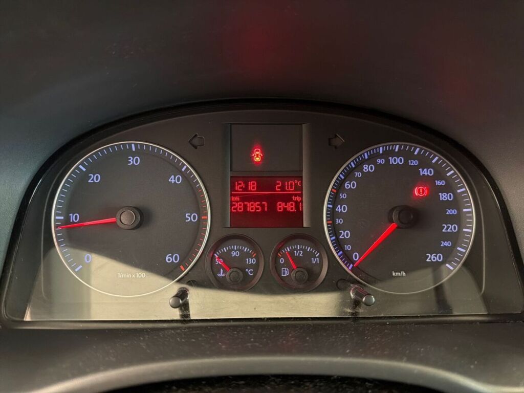Volkswagen Caddy 2009 Valkoinen