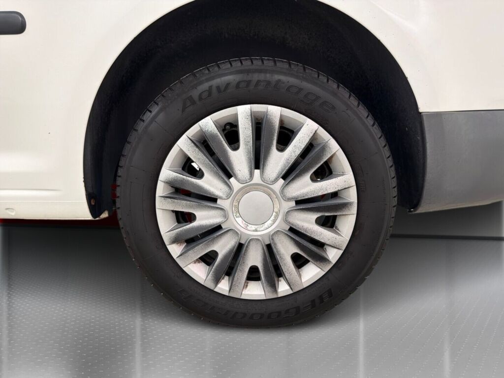 Volkswagen Caddy 2009 Valkoinen