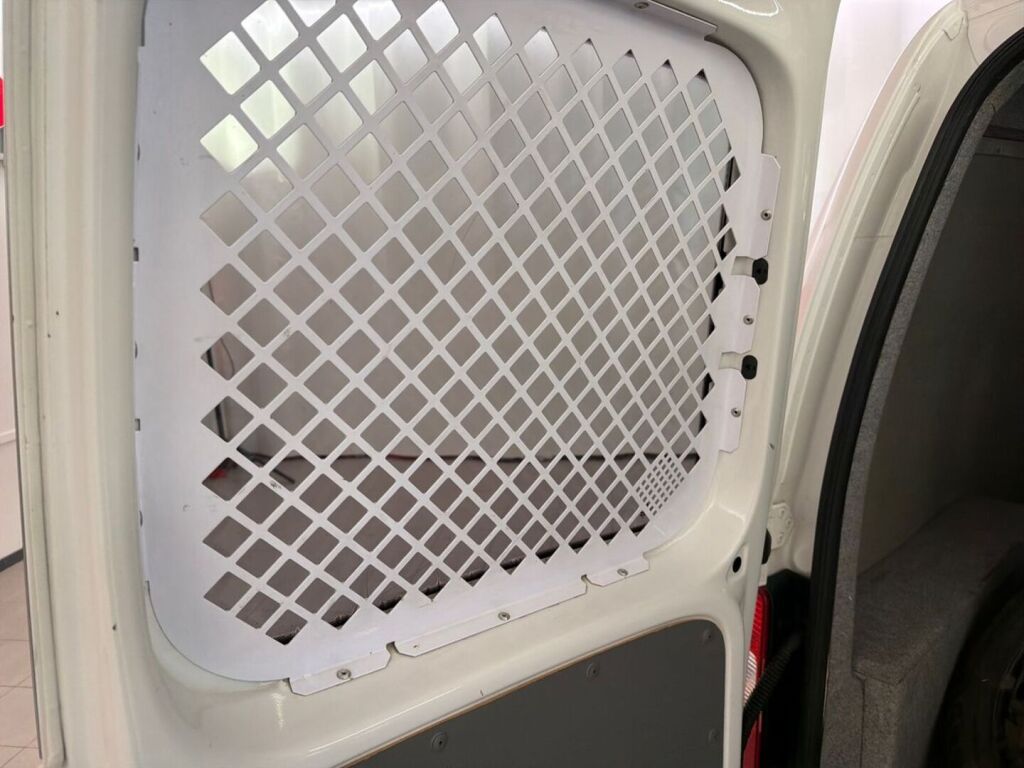 Volkswagen Caddy 2009 Valkoinen