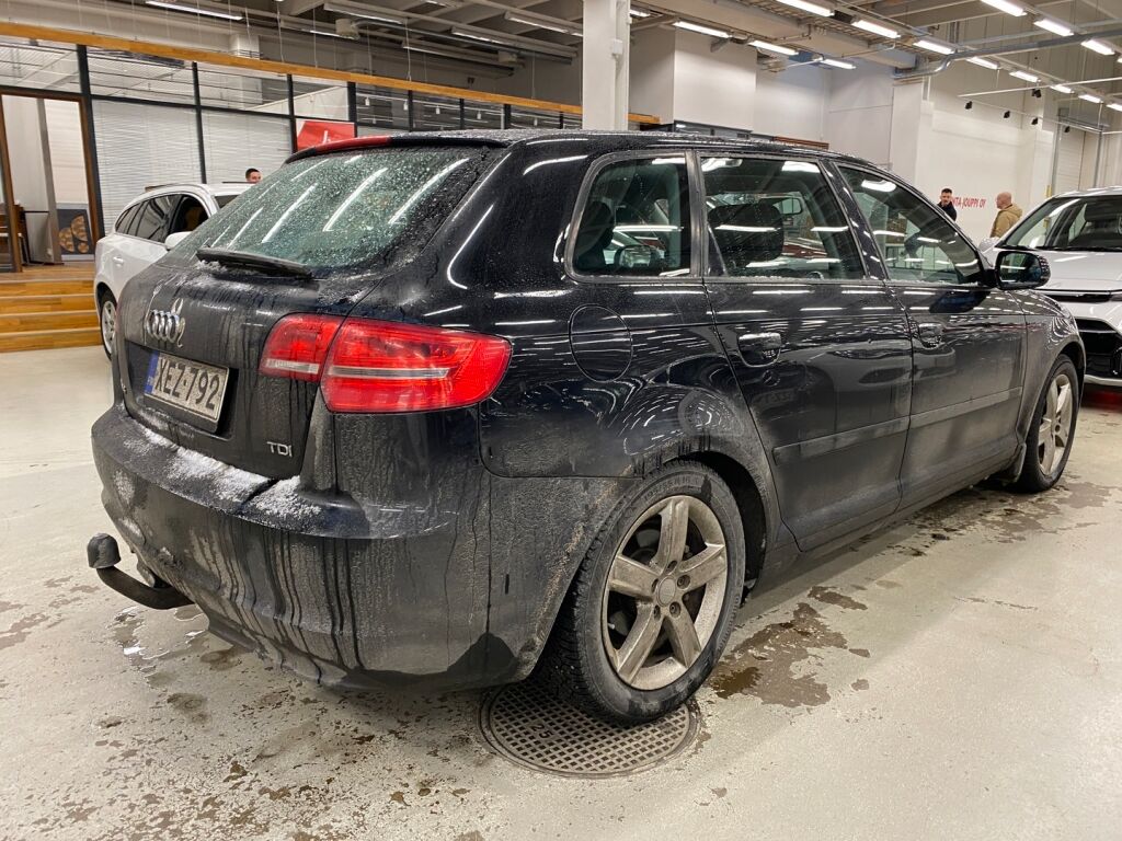 Audi A3 2011 Musta