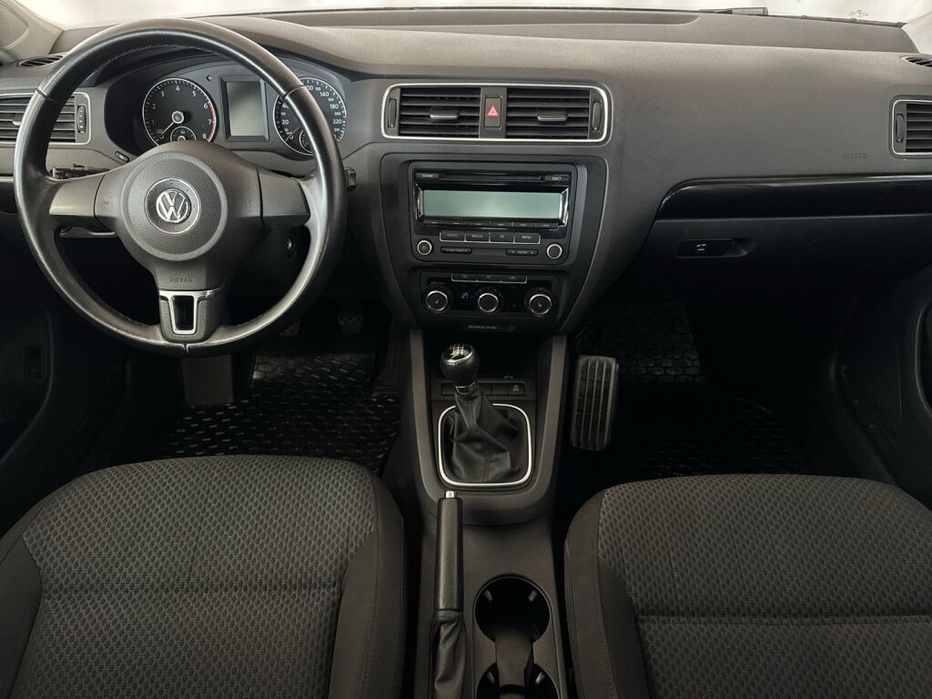 Volkswagen Jetta 2011 Hopea