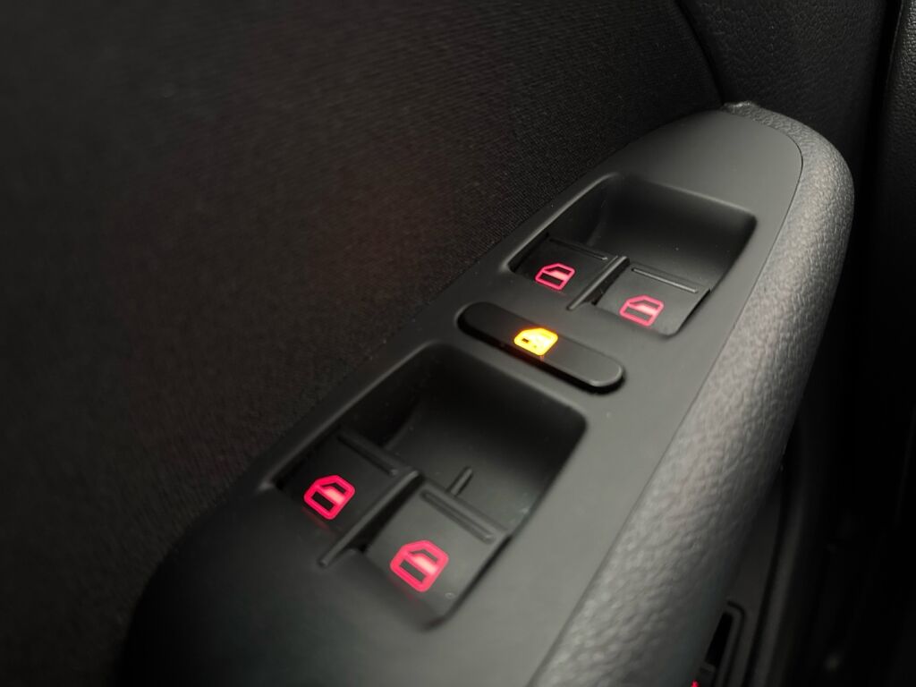 Volkswagen Jetta 2011 Hopea