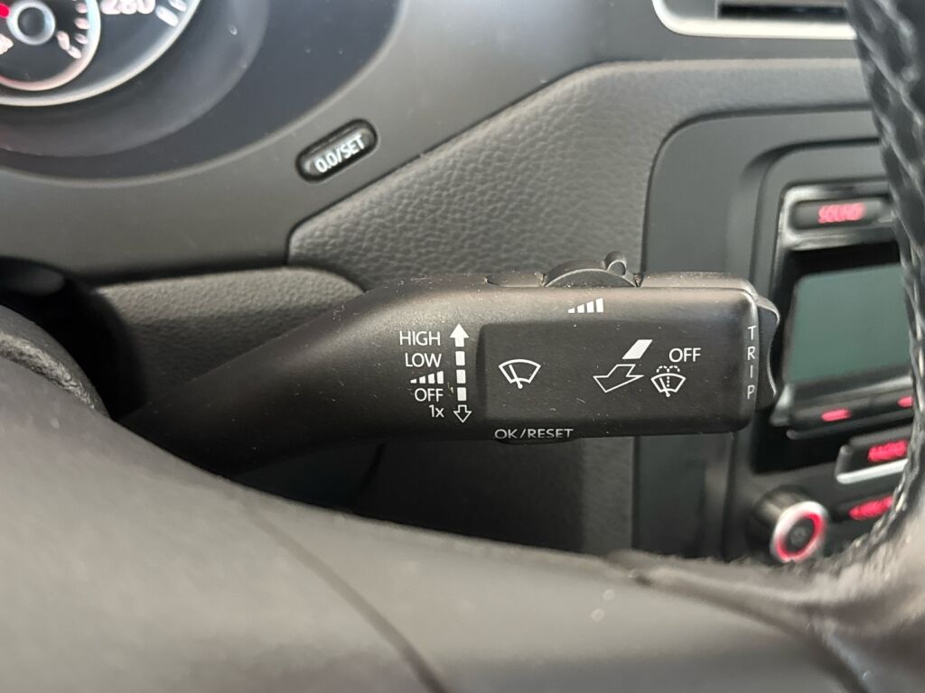 Volkswagen Jetta 2011 Hopea