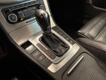 Volkswagen Passat 2011 Musta