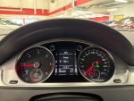 Volkswagen Passat 2011 Musta