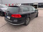 Volkswagen Passat 2011 Musta