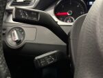 Volkswagen Passat 2011 Musta