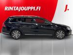 Volkswagen Passat 2011 Musta