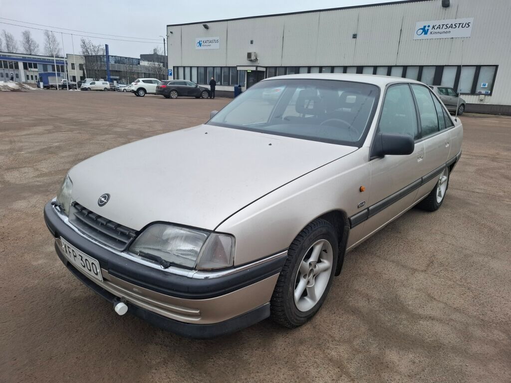 Opel Omega 1993 Harmaa