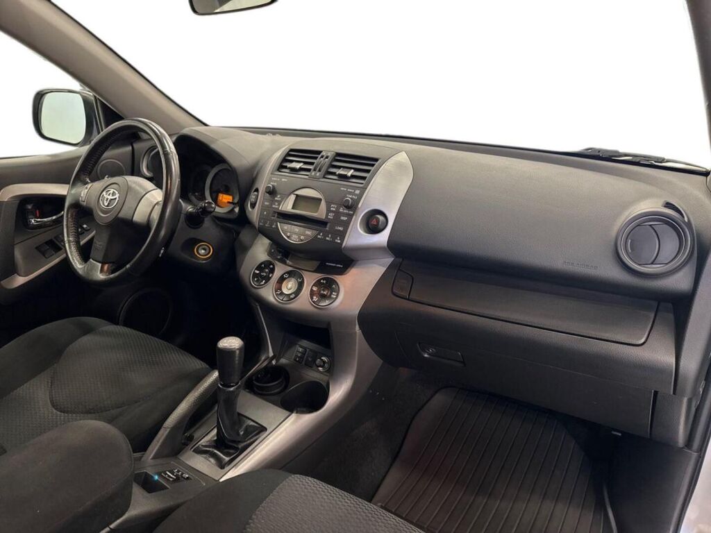 Toyota RAV4 2006 Hopea