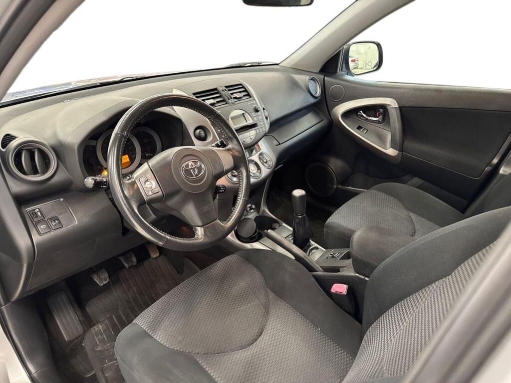 Toyota RAV4 2006 Hopea