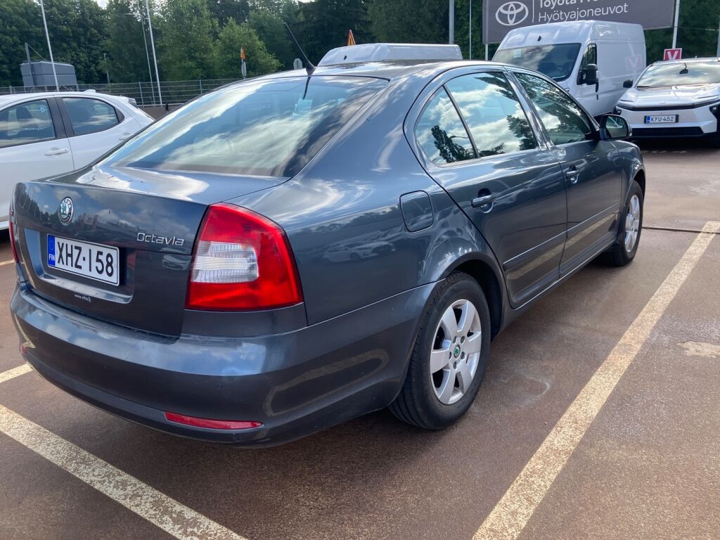 Skoda Octavia 2012 Harmaa