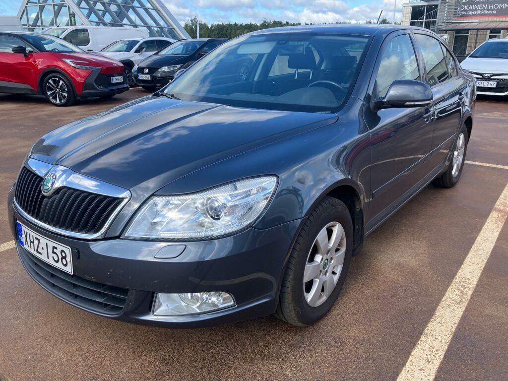 Skoda Octavia 2012 Harmaa