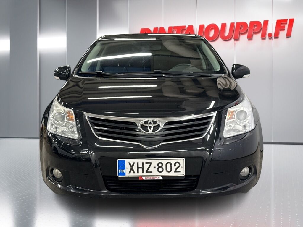 Toyota Avensis 2011 Musta