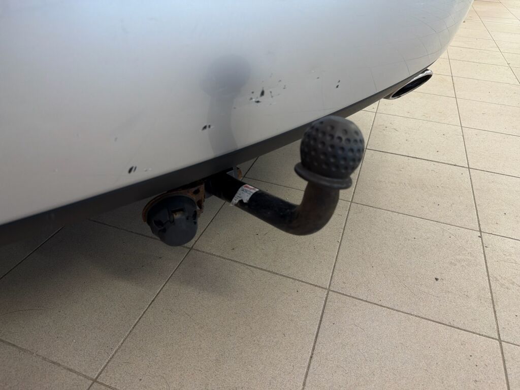 Hyundai Sonata 2009 Hopea