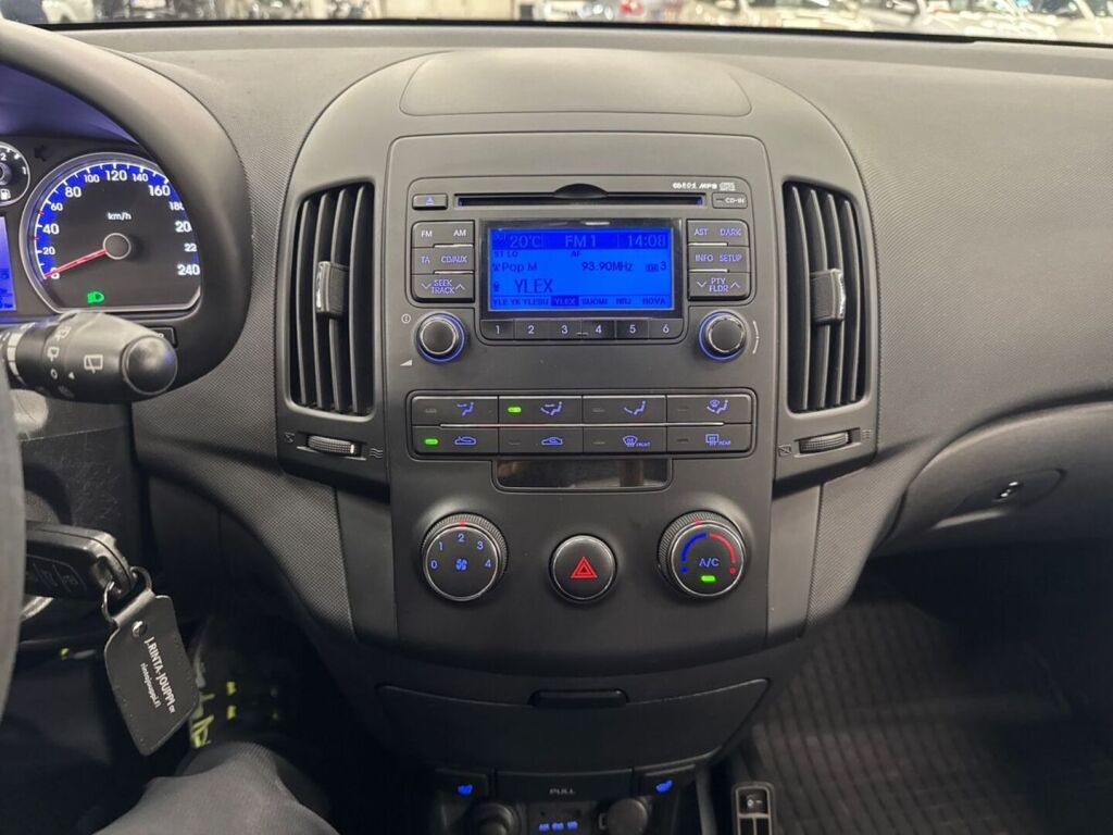 Hyundai i30 2011 Sininen