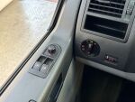 Volkswagen Transporter 2012 Musta