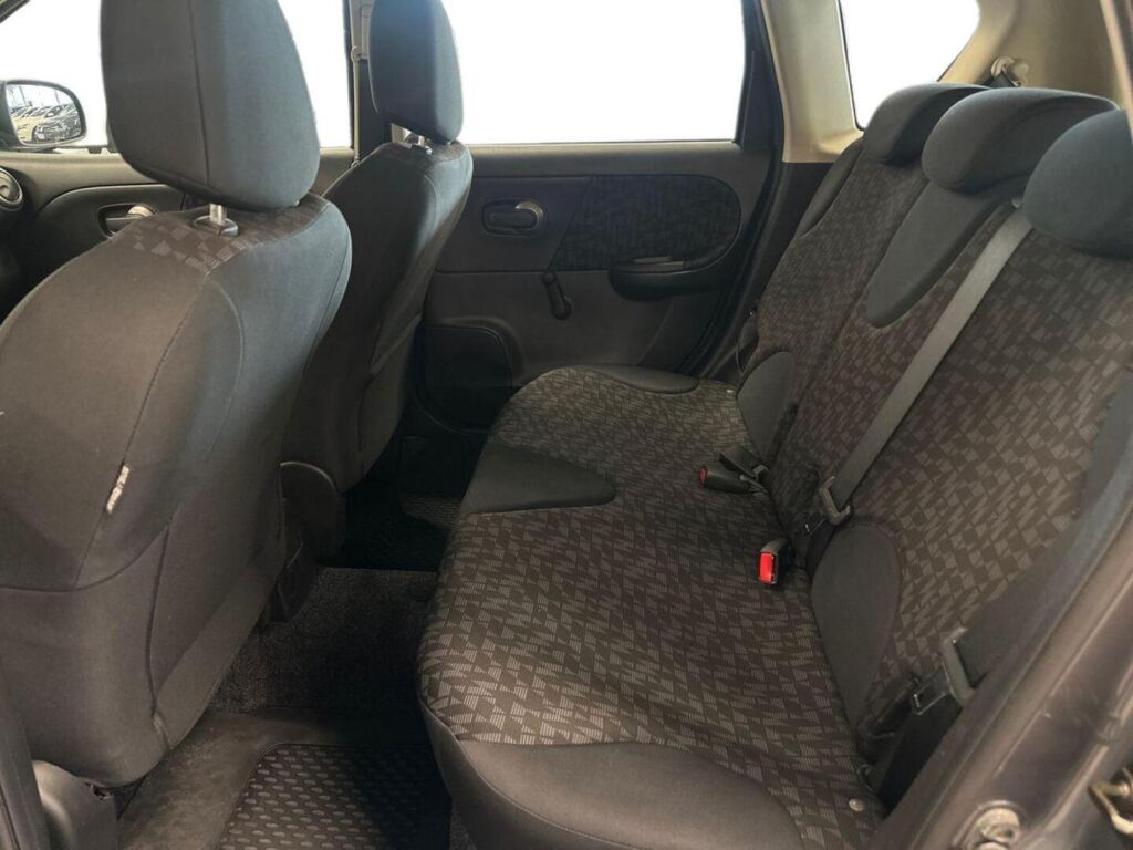 Nissan Note 2006 Harmaa