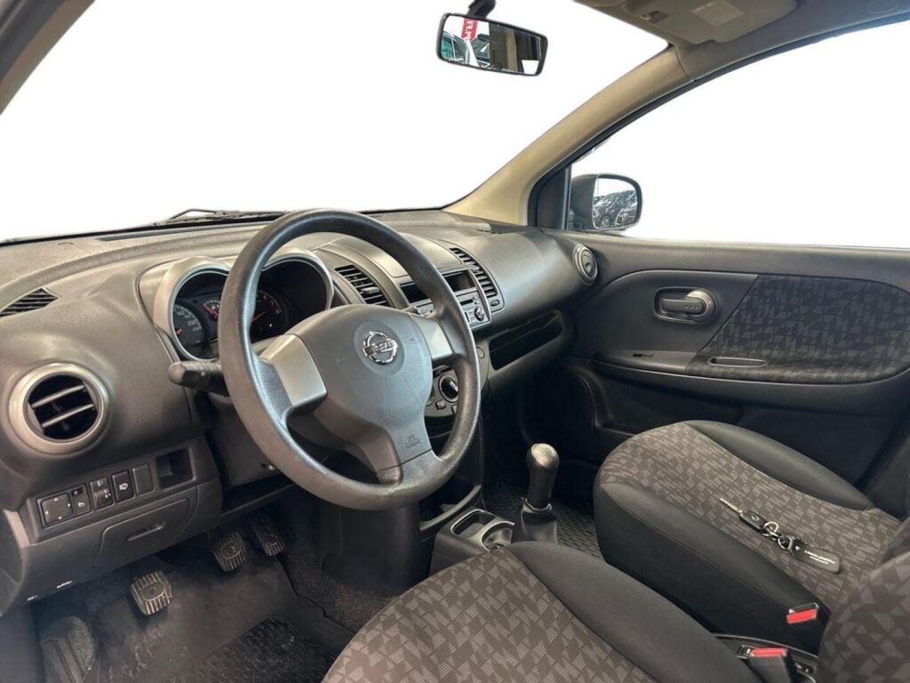 Nissan Note 2006 Harmaa