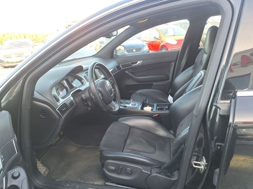 Audi S6 2006 Musta