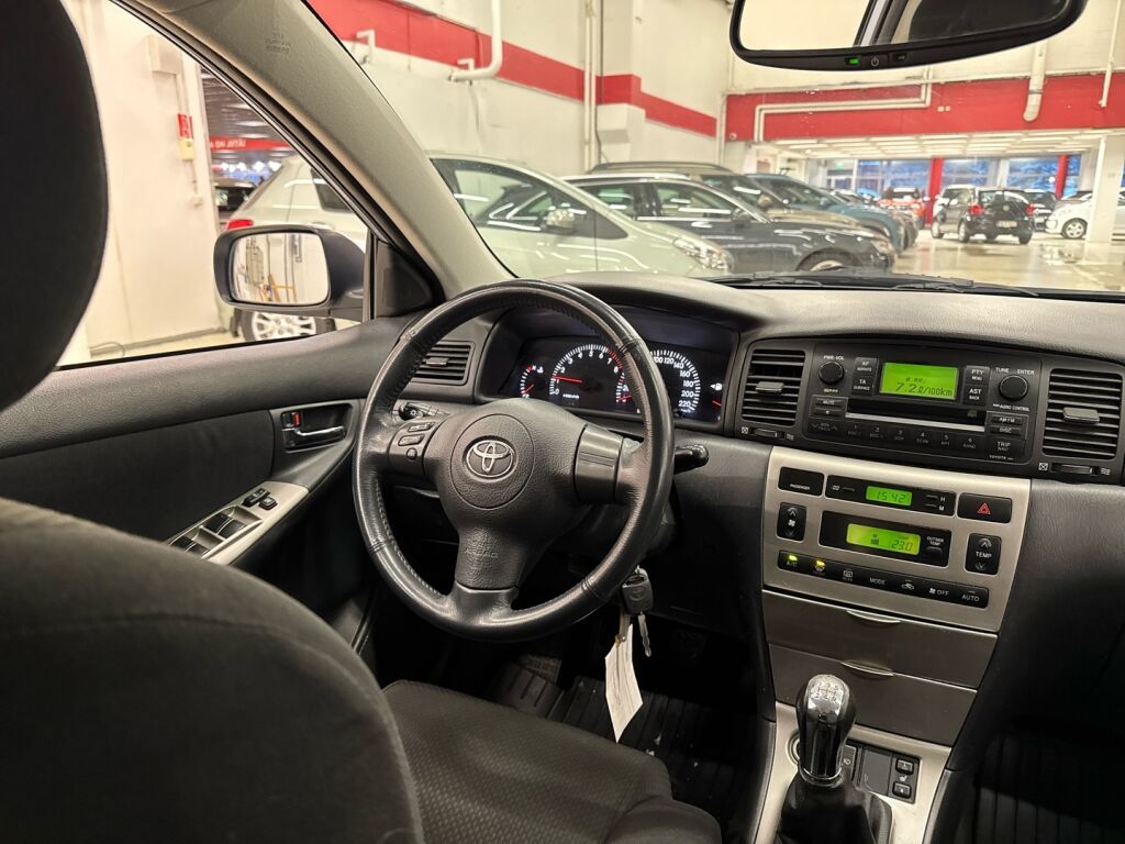 Toyota Corolla 2004 Sininen