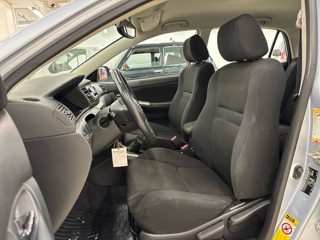 Toyota Corolla 2004 Sininen