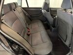BMW 318 2002 Musta