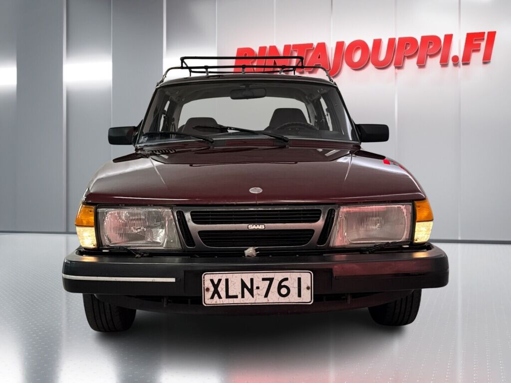 Saab 900 1989 Punainen