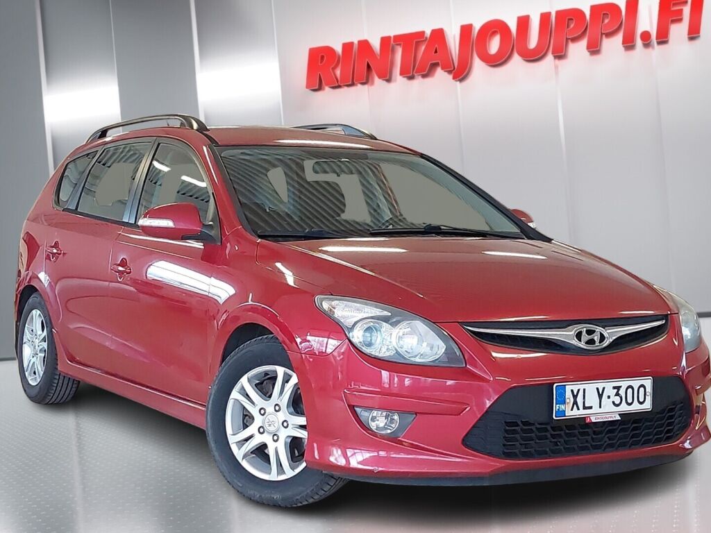 Hyundai i30 2011 Punainen