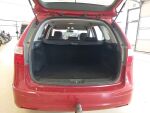 Hyundai i30 2011 Punainen