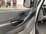 Hyundai H-1 2010 Valkoinen