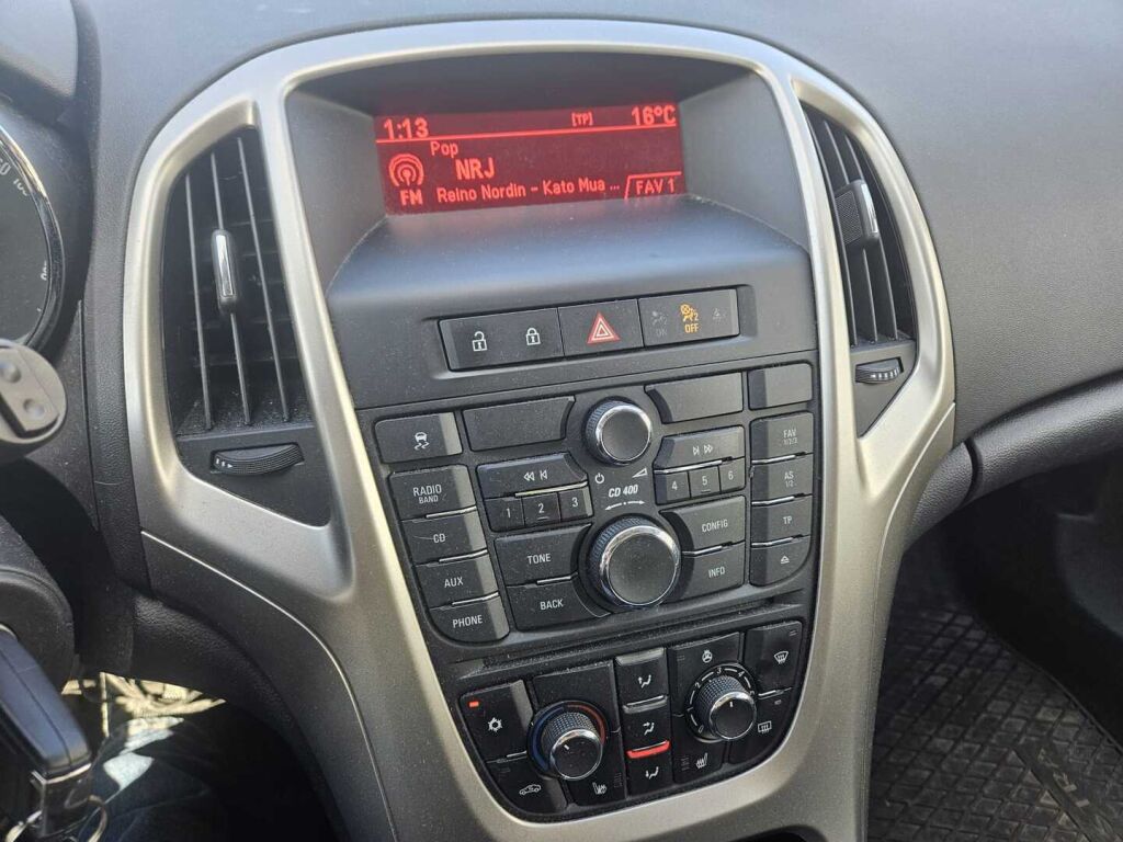 Opel Astra 2012 Harmaa