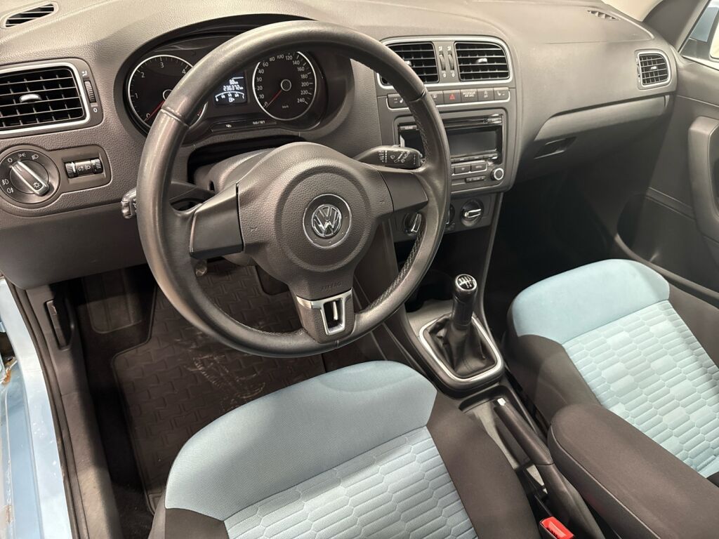 Volkswagen Polo 2012 Sininen