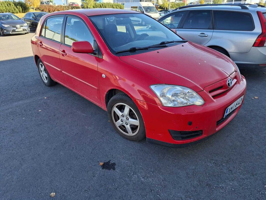 Toyota Corolla 2007 Punainen
