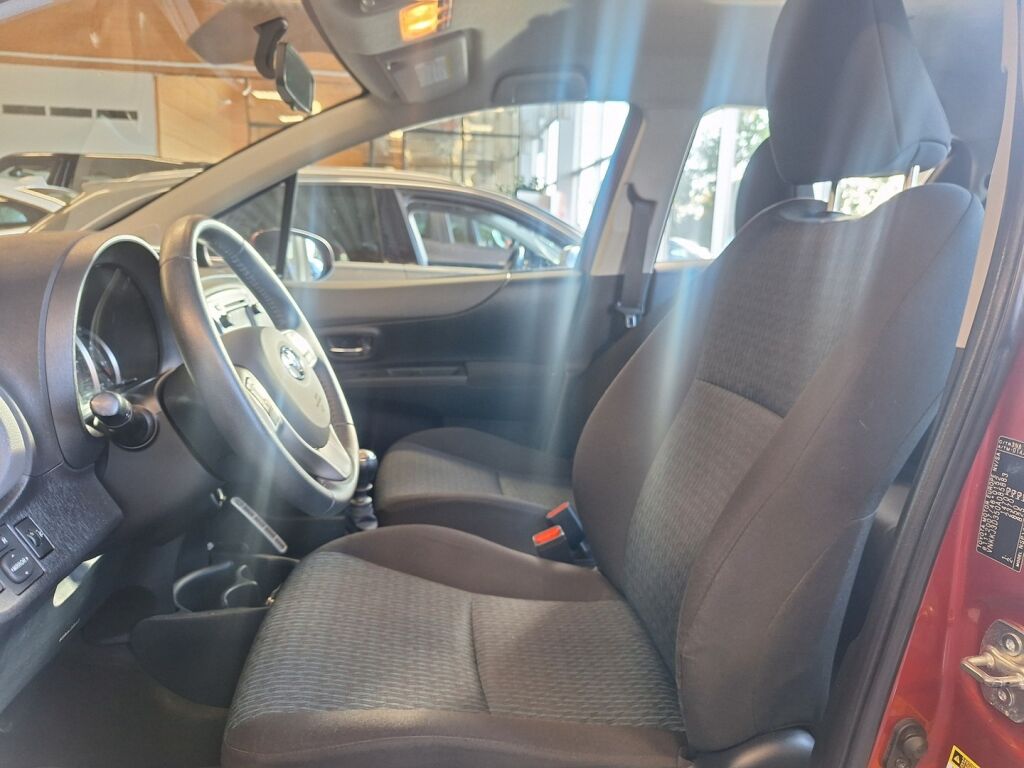Toyota Yaris 2012, kuva 5/5