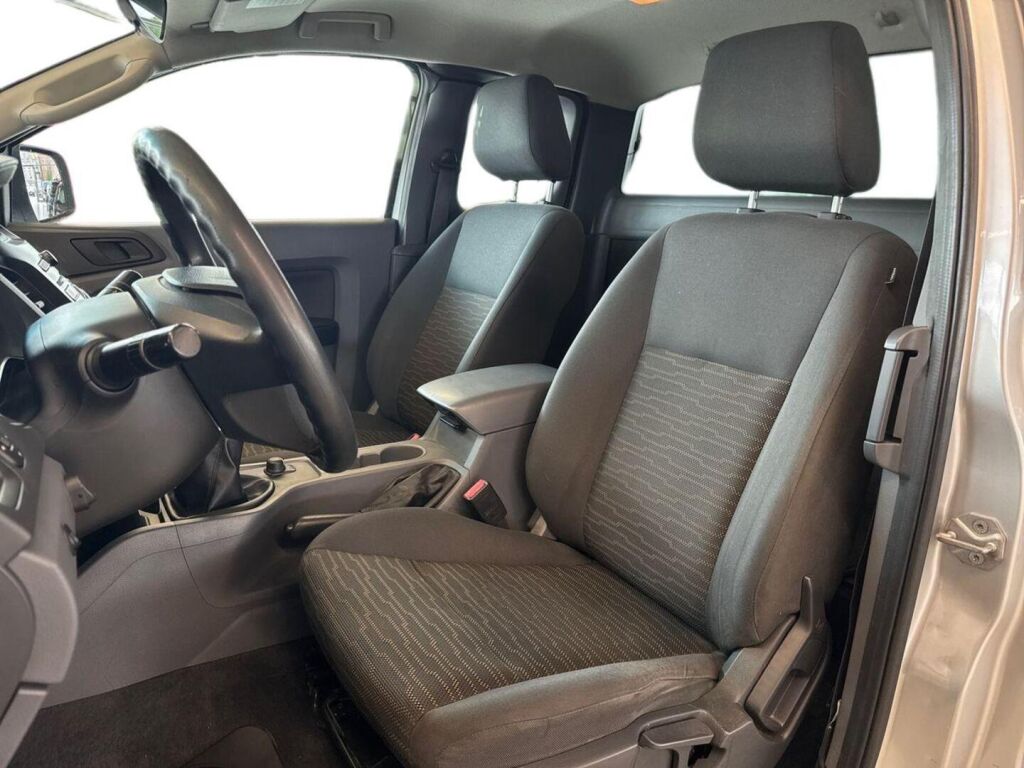 Ford Ranger 2013 Valkoinen