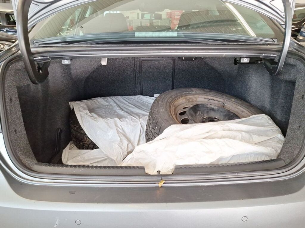 Volkswagen Jetta 2013 Harmaa