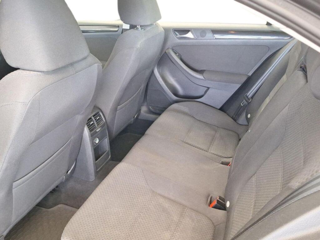 Volkswagen Jetta 2013 Harmaa