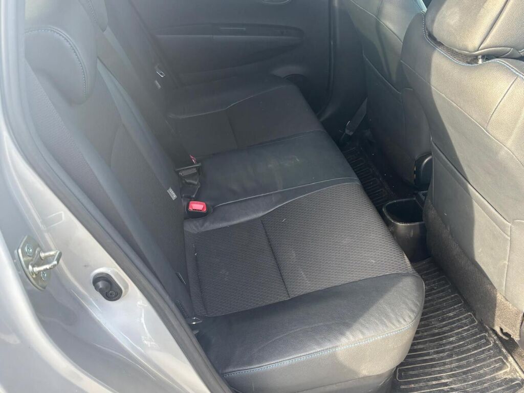 Toyota Yaris 2012 Hopea