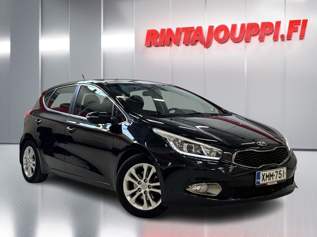 Kia Ceed 2012 Musta