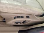 Volvo V70 2010 Punainen