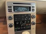 Volvo V70 2010 Punainen