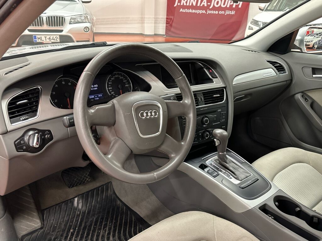 Audi A4 2010 Hopea
