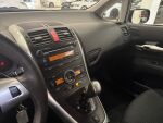 Toyota Auris 2010 Harmaa